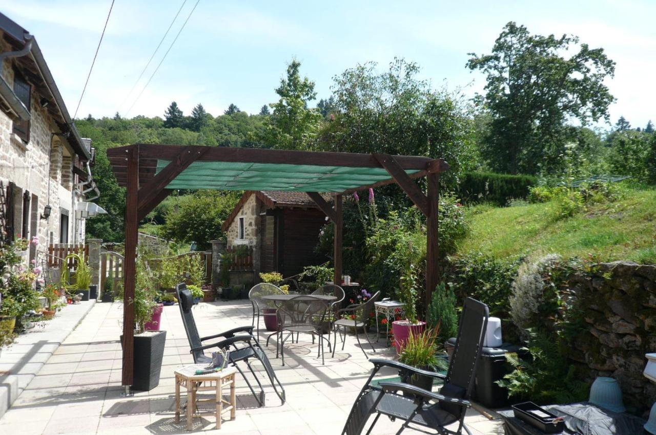 Bed and Breakfast le Petit Papillon à Eymoutiers  Extérieur photo